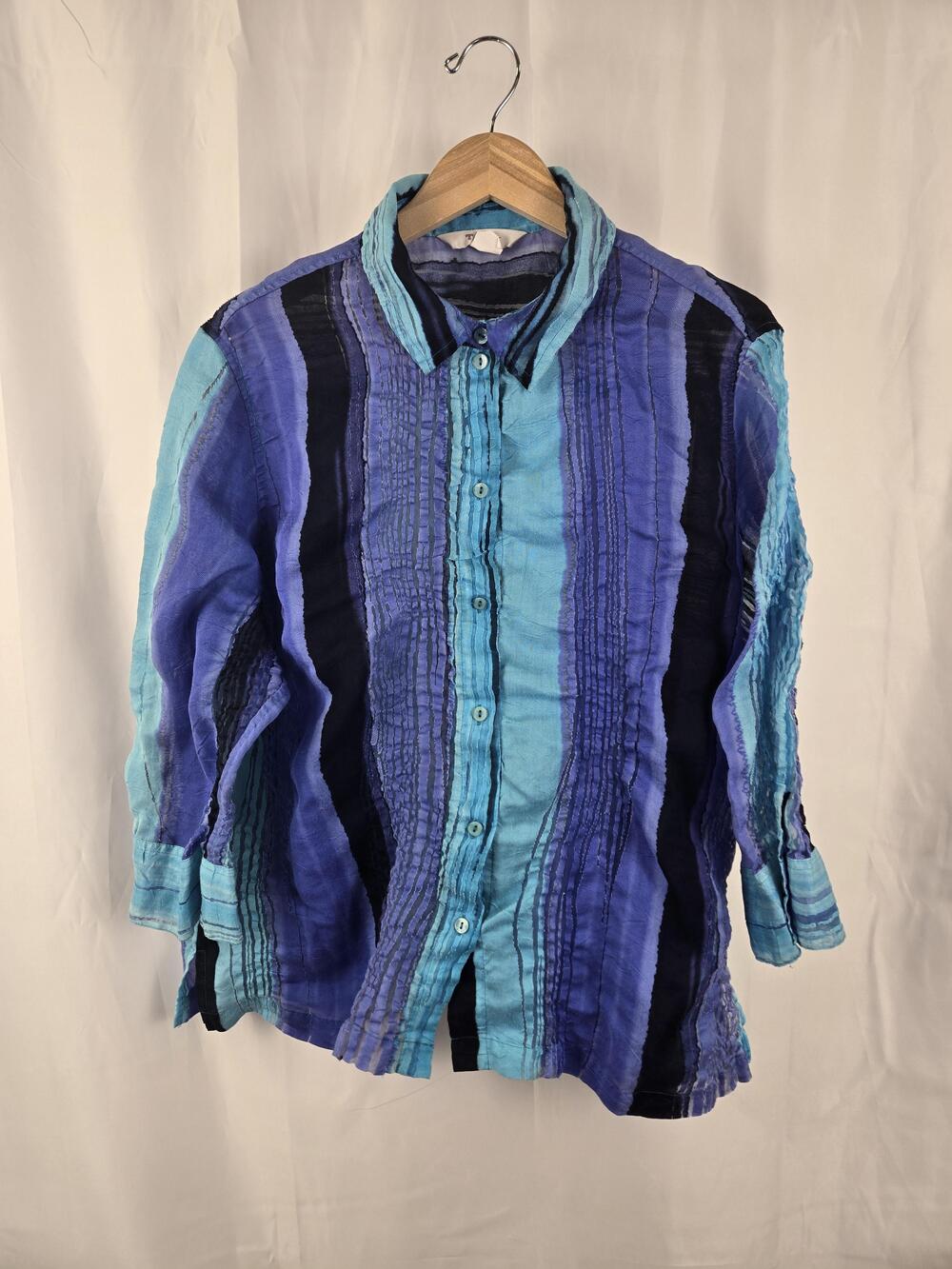 TanJay Shirt Womens XL Blue Stripe Crinkle 3/4 Sleeve Button Front Blouse Top